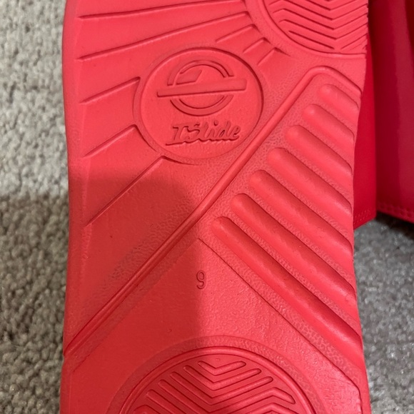 ISlide Ohio State Buckeyes Slides - Picture 9 of 9